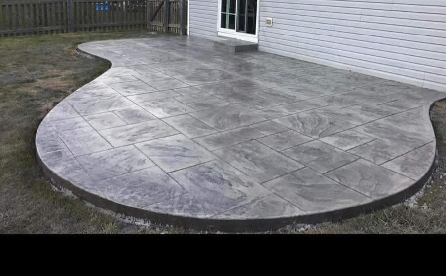 Grey concrete installation